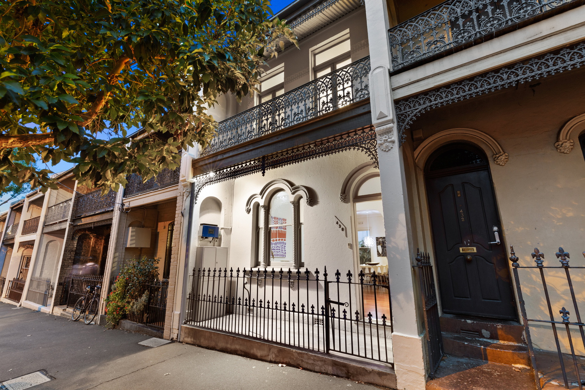 430 Abercrombie Street, Darlington Sold by Raine & Horne Newtown - image 1