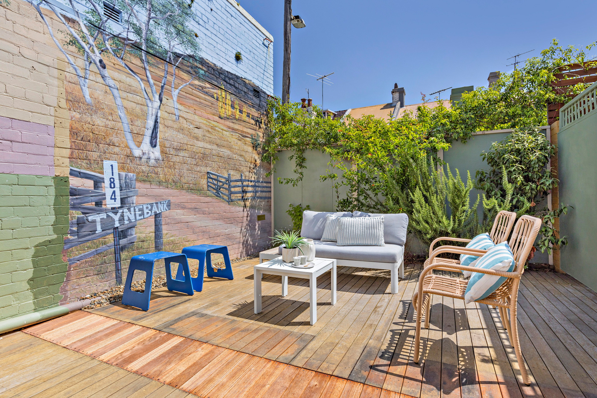 14 Egan Street, Newtown Sold by Raine & Horne Newtown - image 1