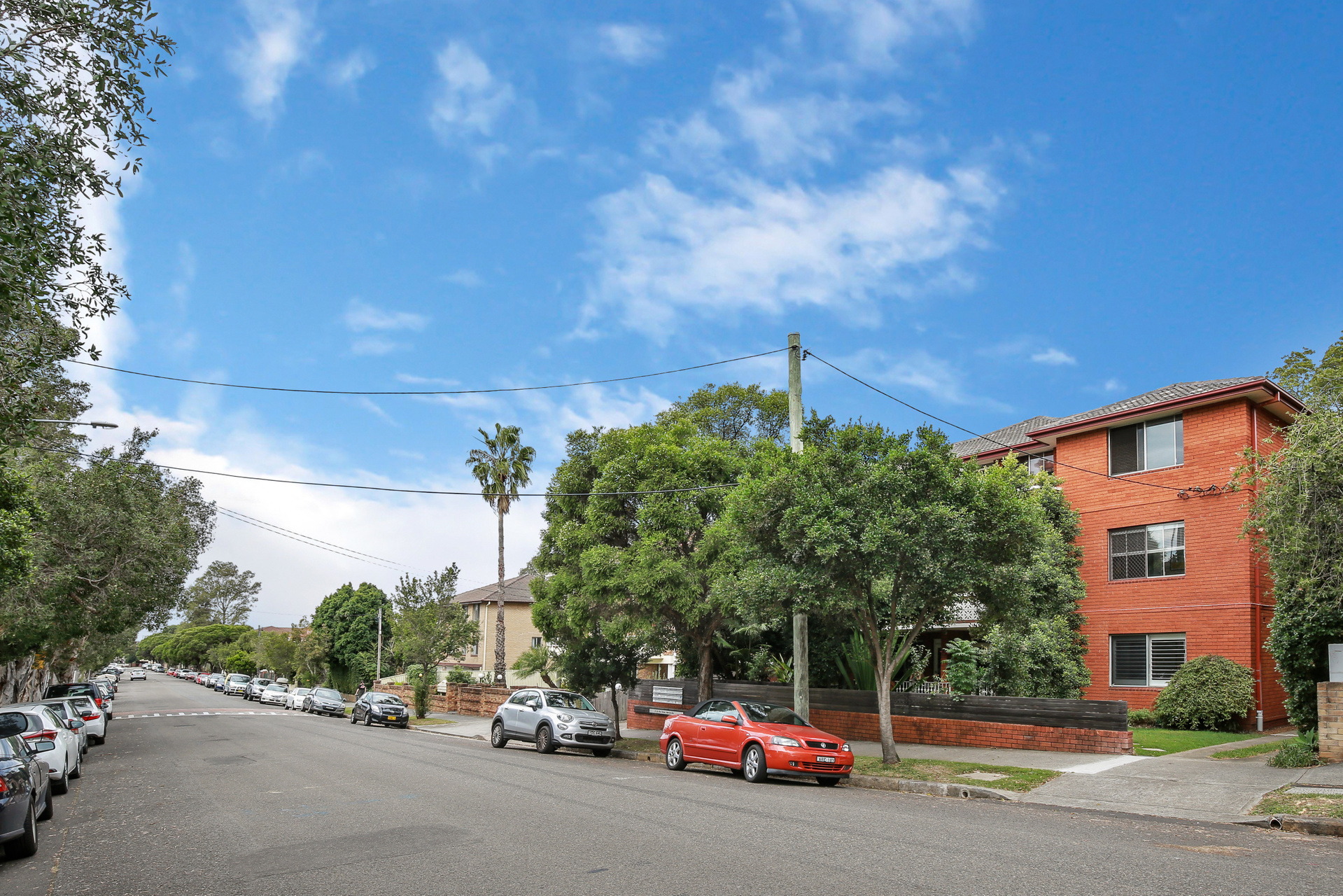 4/27-29 Pile Street, Marrickville Sold by Raine & Horne Newtown - image 1