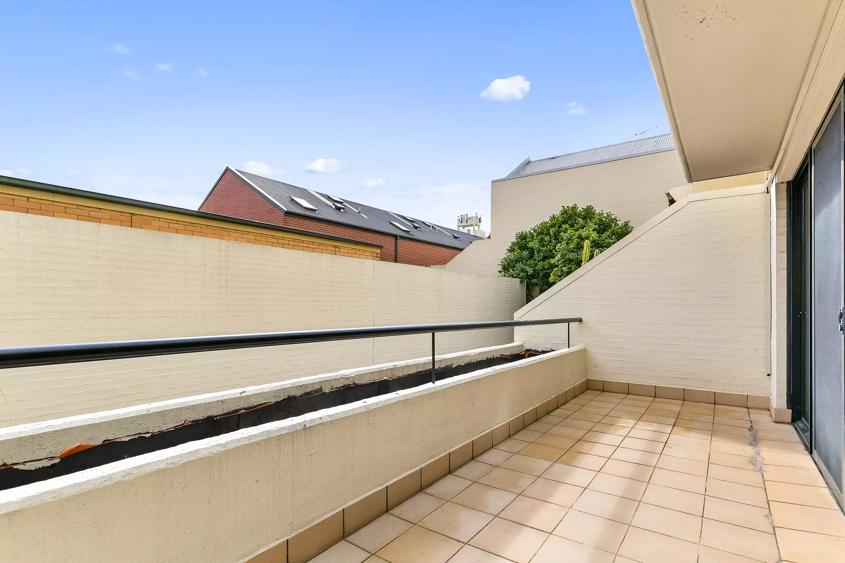 3/46-48 Mallett Street, Camperdown For Lease by Raine & Horne Newtown - image 1