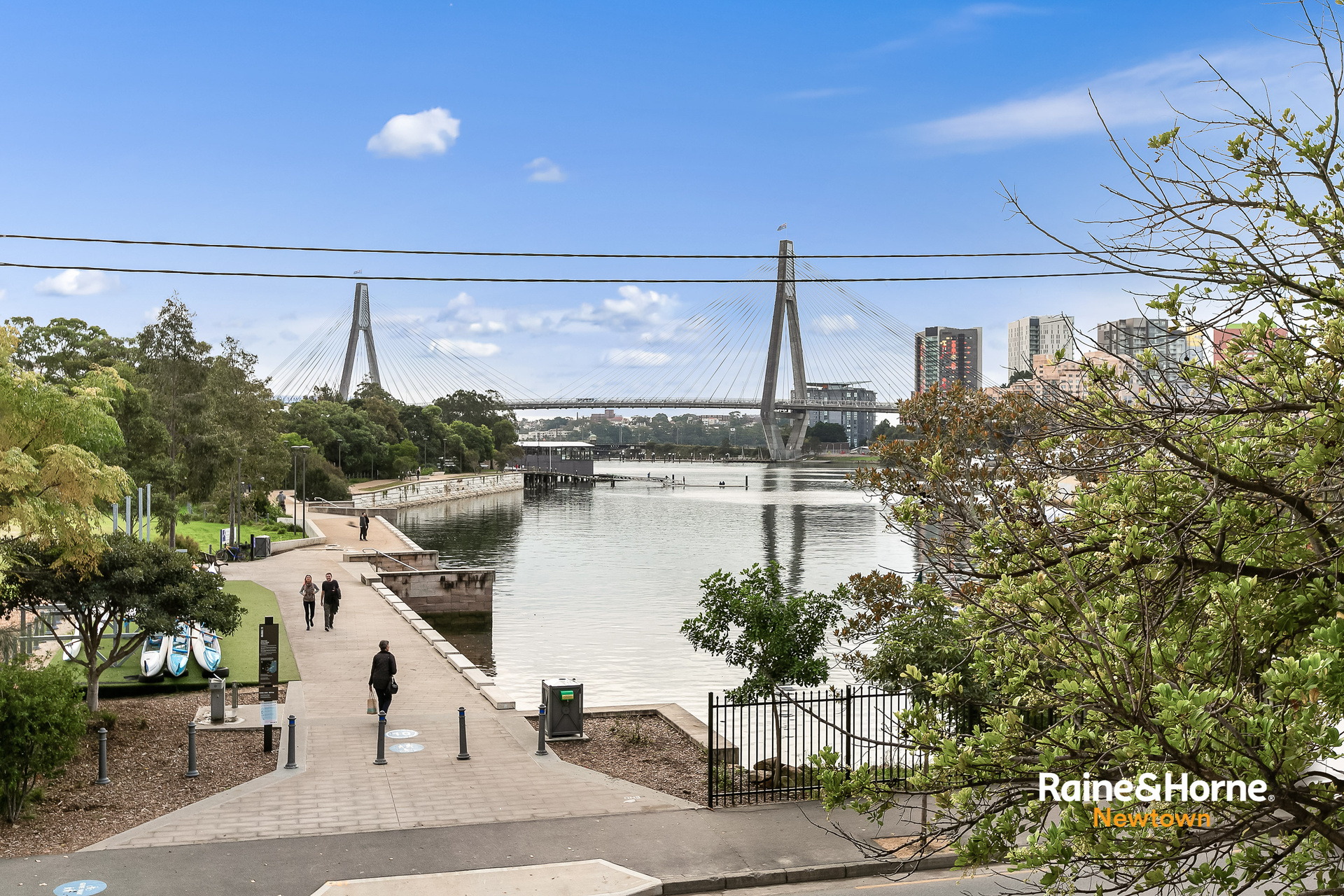 4-8 Bridge Road, Glebe Leased by Raine & Horne Newtown - image 1