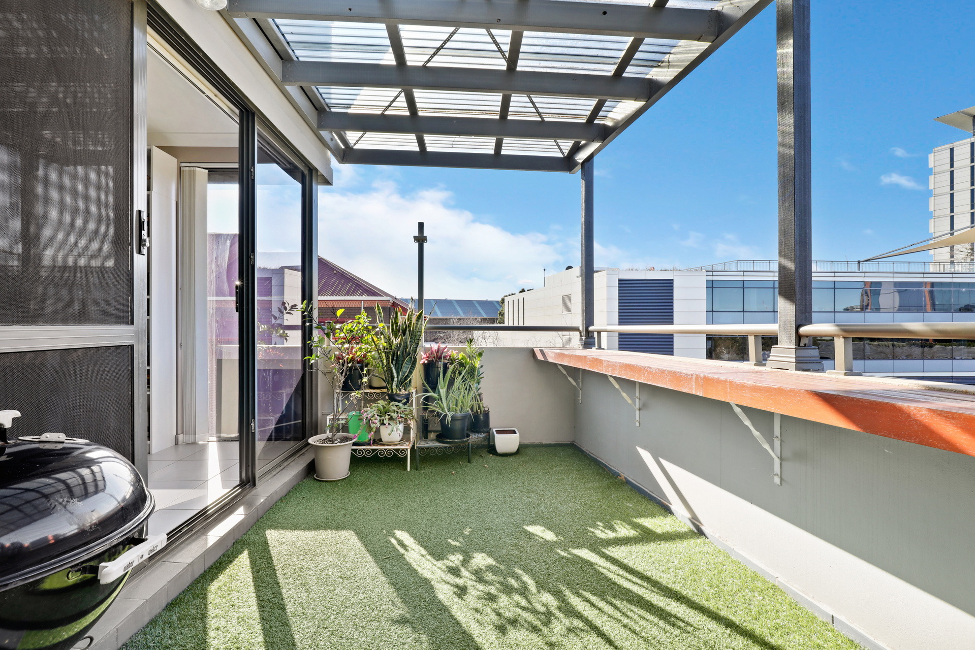 59/49 Henderson Road, Alexandria Sold by Raine & Horne Newtown - image 1