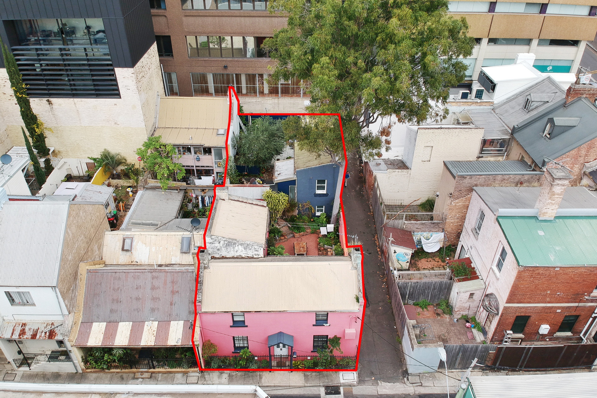 3 Corfu Street & 10 William Lane, Woolloomooloo Sold by Raine & Horne Newtown - image 1