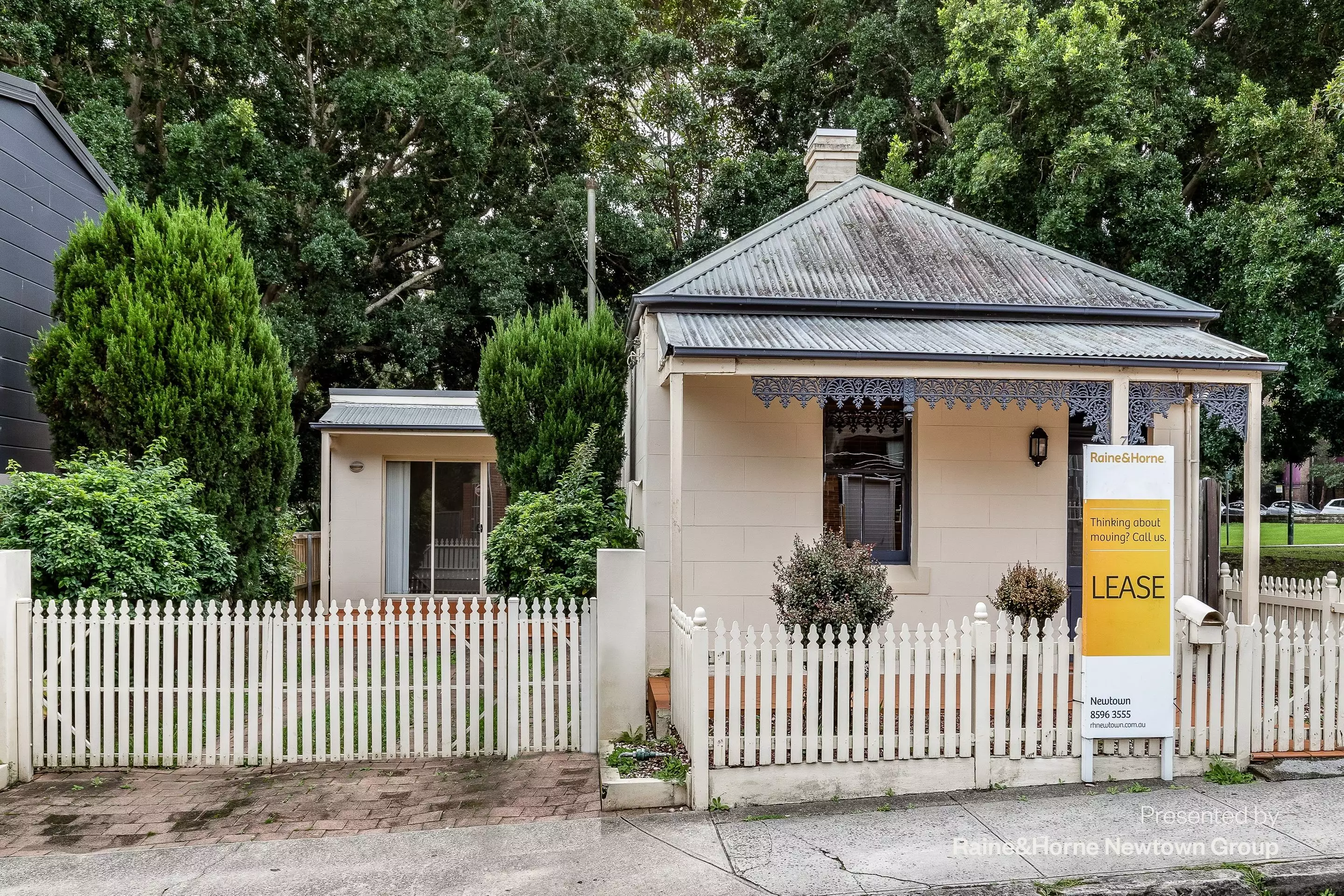 7 Allen Street, Leichhardt Leased by Raine & Horne Newtown - image 1