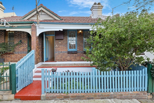 49 Hopetoun Street, Camperdown Sold by Raine & Horne Newtown