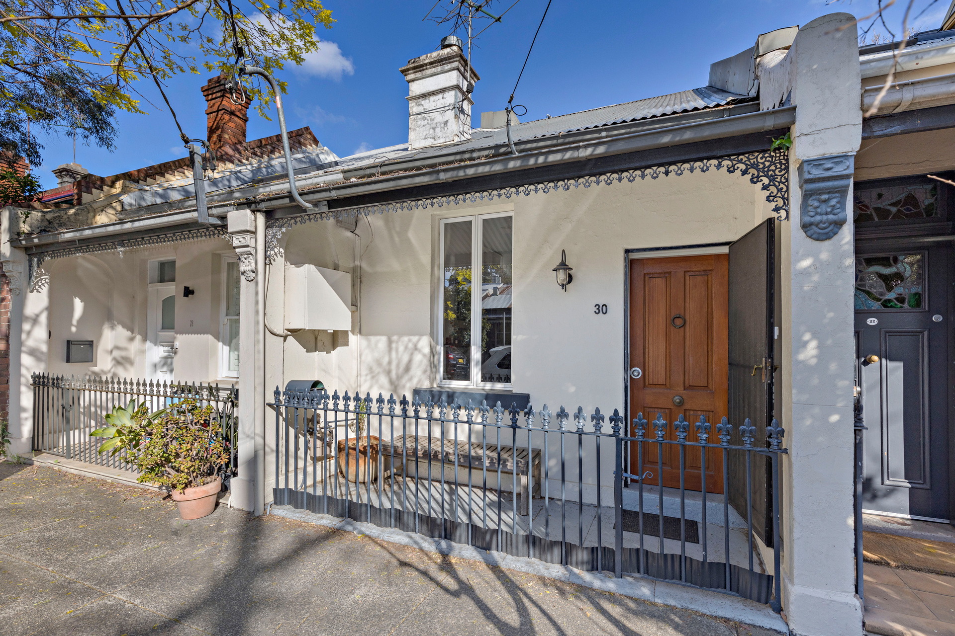 30 Fulham Street, Newtown Sold by Raine & Horne Newtown - image 1