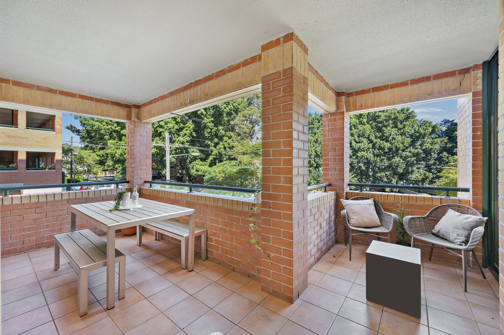 26/146-152 Pitt Street (Access From Phillip St), Redfern Sold by Raine & Horne Newtown - image 1