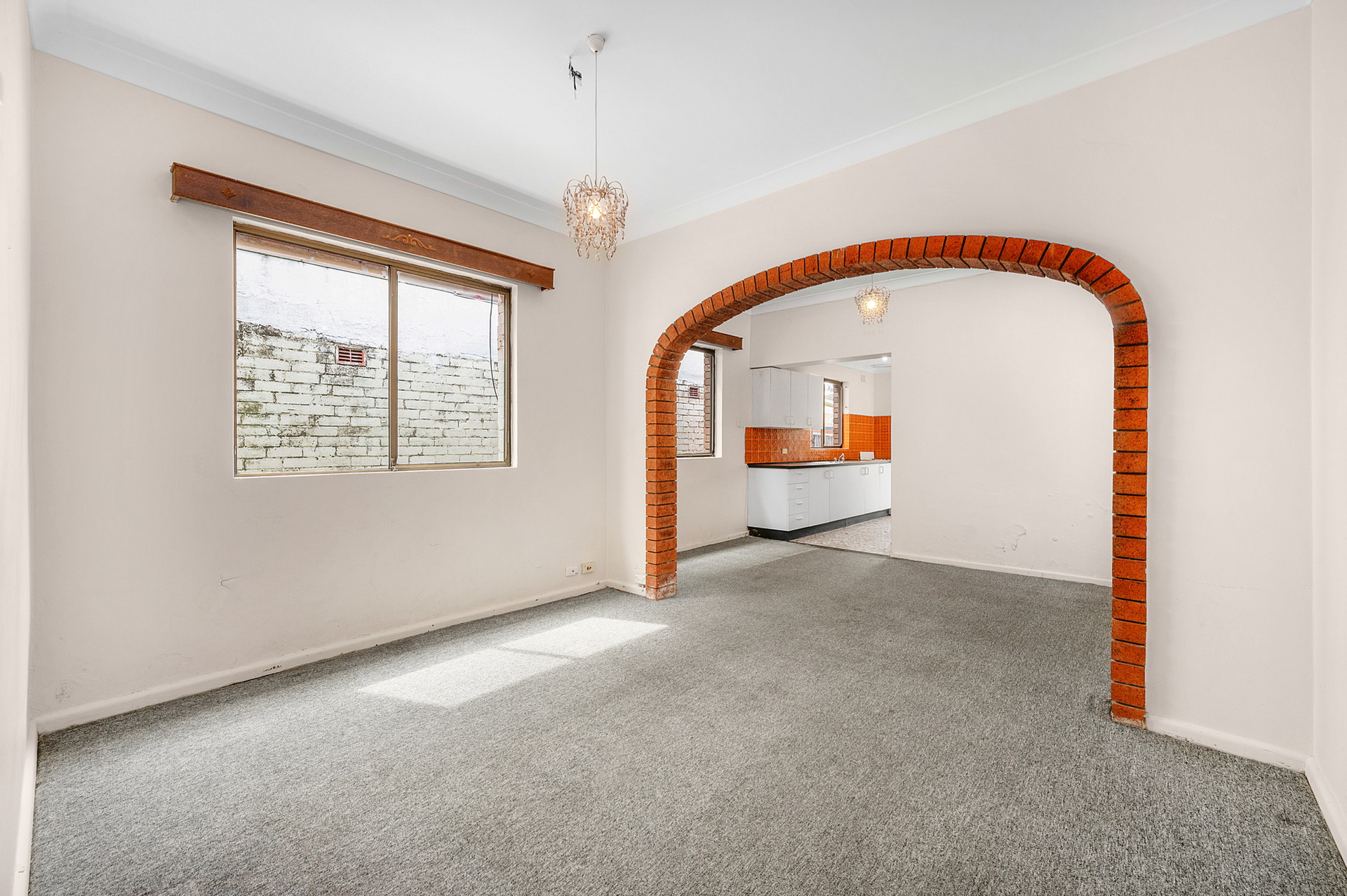 21 Durham Street, Stanmore Sold by Raine & Horne Newtown - image 1