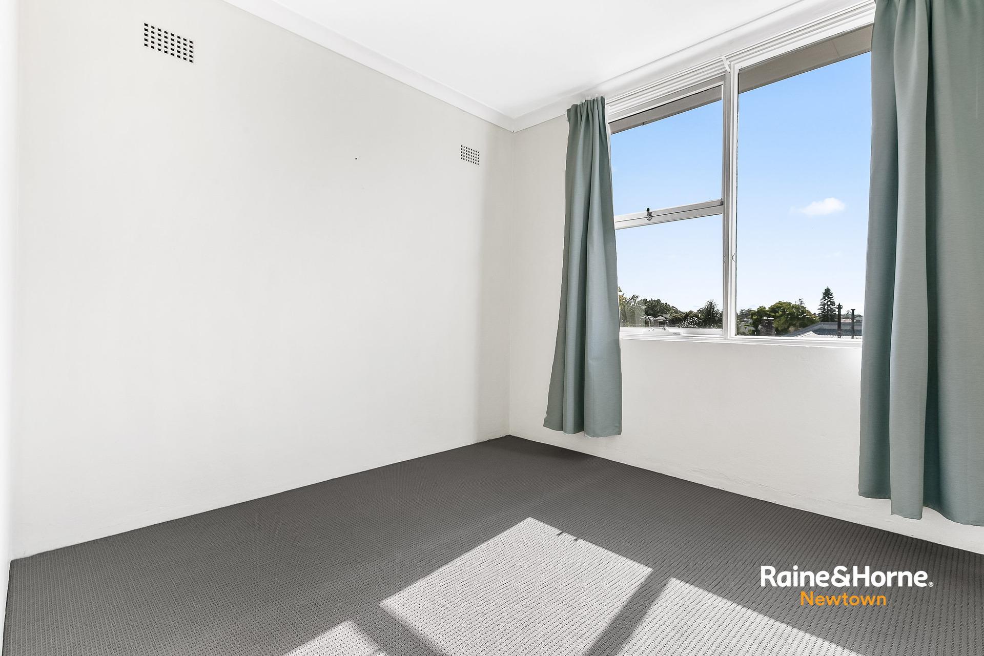 9/41 Marmion Street, Camperdown Leased by Raine & Horne Newtown - image 1