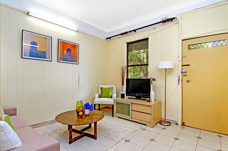 98 George Street, Redfern Sold by Raine & Horne Newtown - image 1