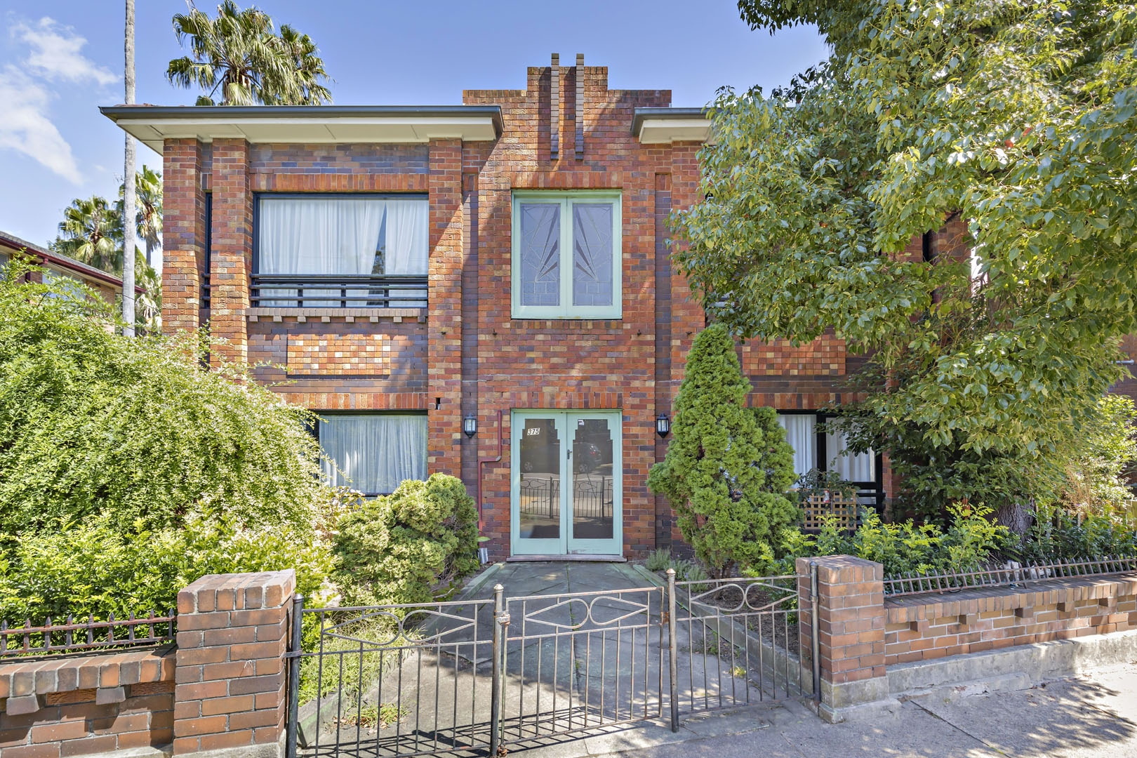 4/375 New Canterbury Road, Dulwich Hill Sold by Raine & Horne Newtown - image 1