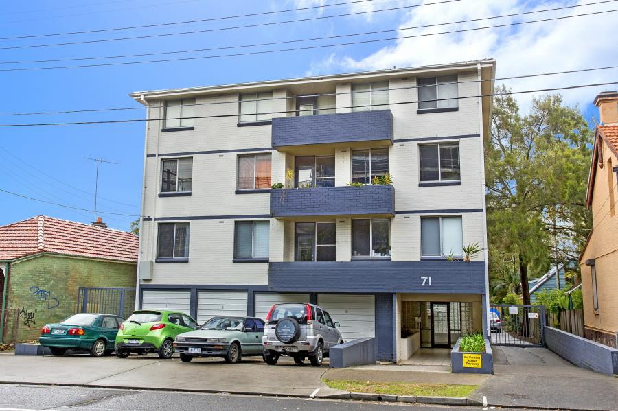 10/71 Alice Street, Newtown Sold by Raine & Horne Newtown - image 1