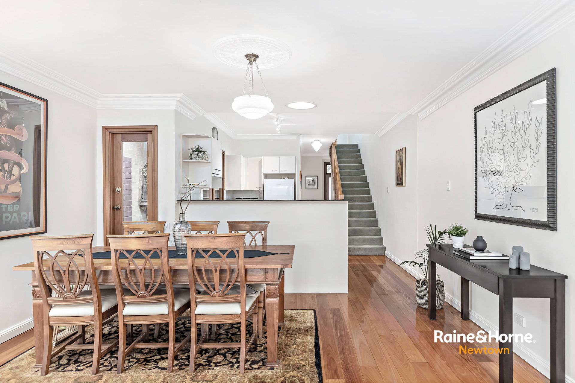 31 Kent Street, Newtown Sold by Raine & Horne Newtown - image 1