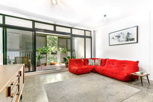 49/3-13 Erskineville Road, Newtown Sold by Raine & Horne Newtown