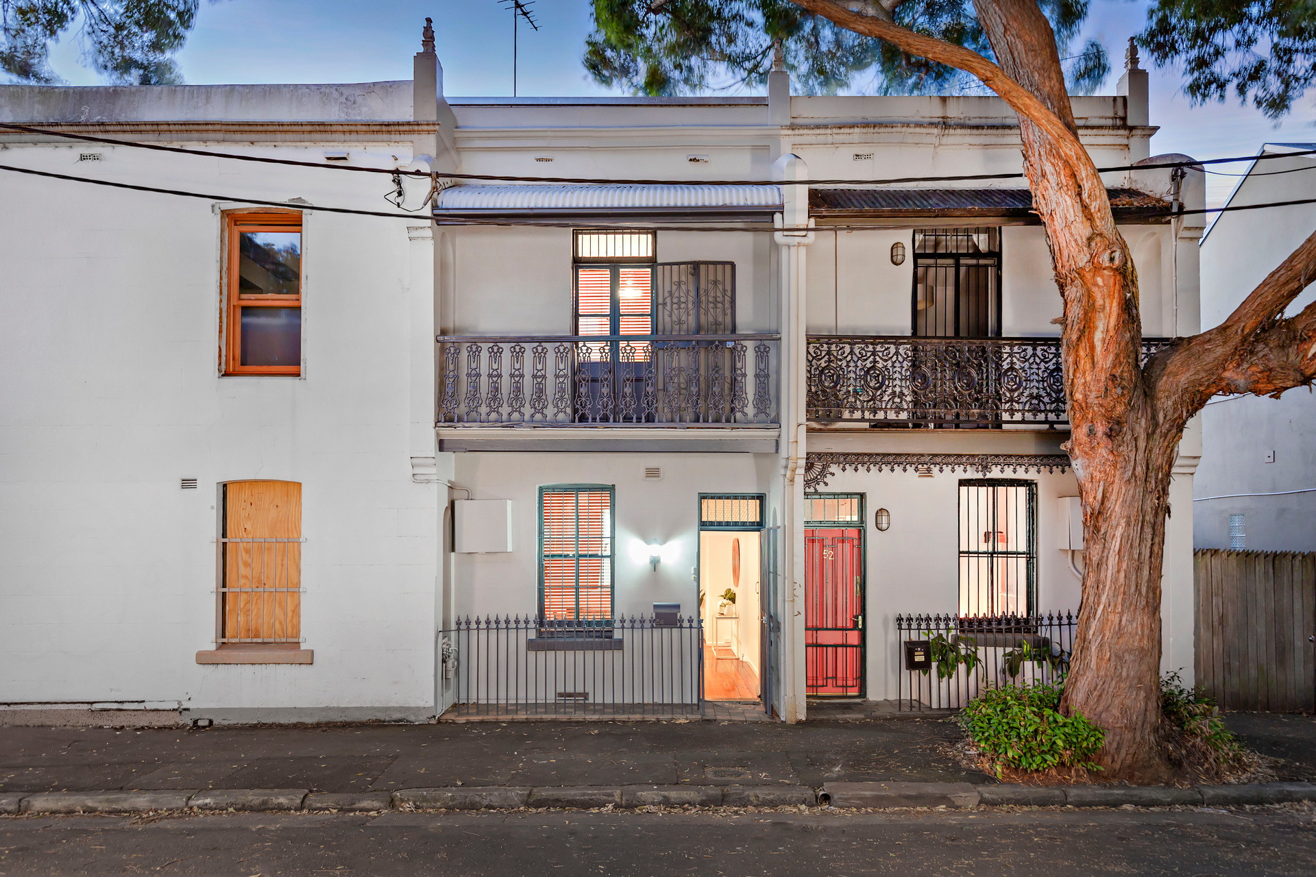 54 Lander Street, Darlington Sold by Raine & Horne Newtown - image 1