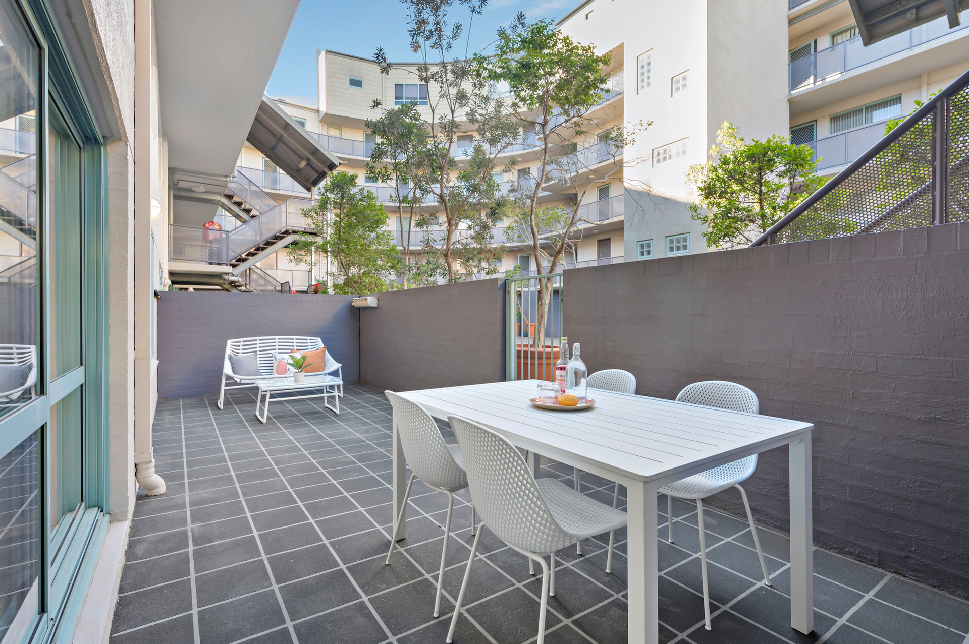 7/155-179 Missenden Road, Newtown Sold by Raine & Horne Newtown - image 1