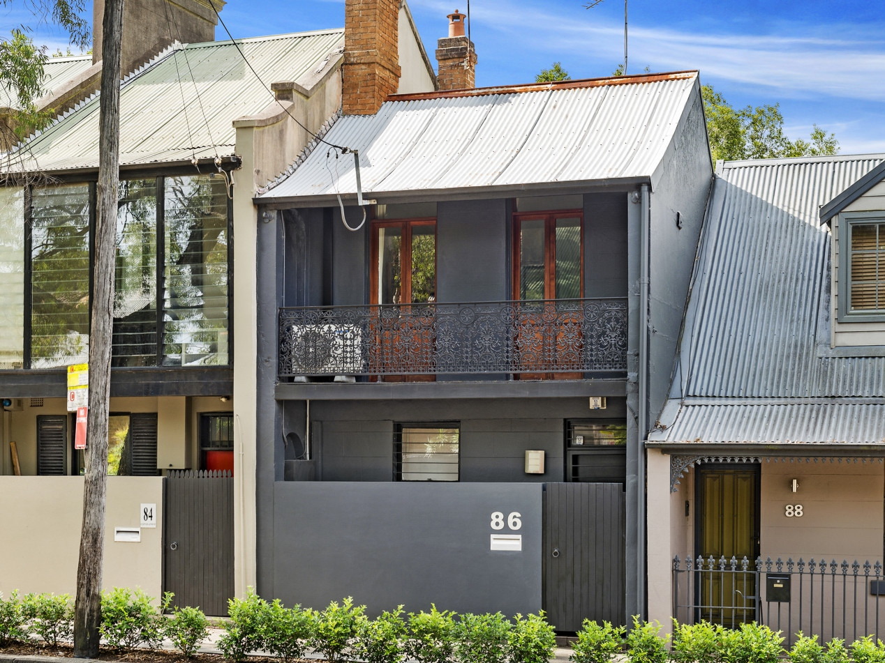 86 Cleveland Street, Chippendale Sold by Raine & Horne Newtown - image 1