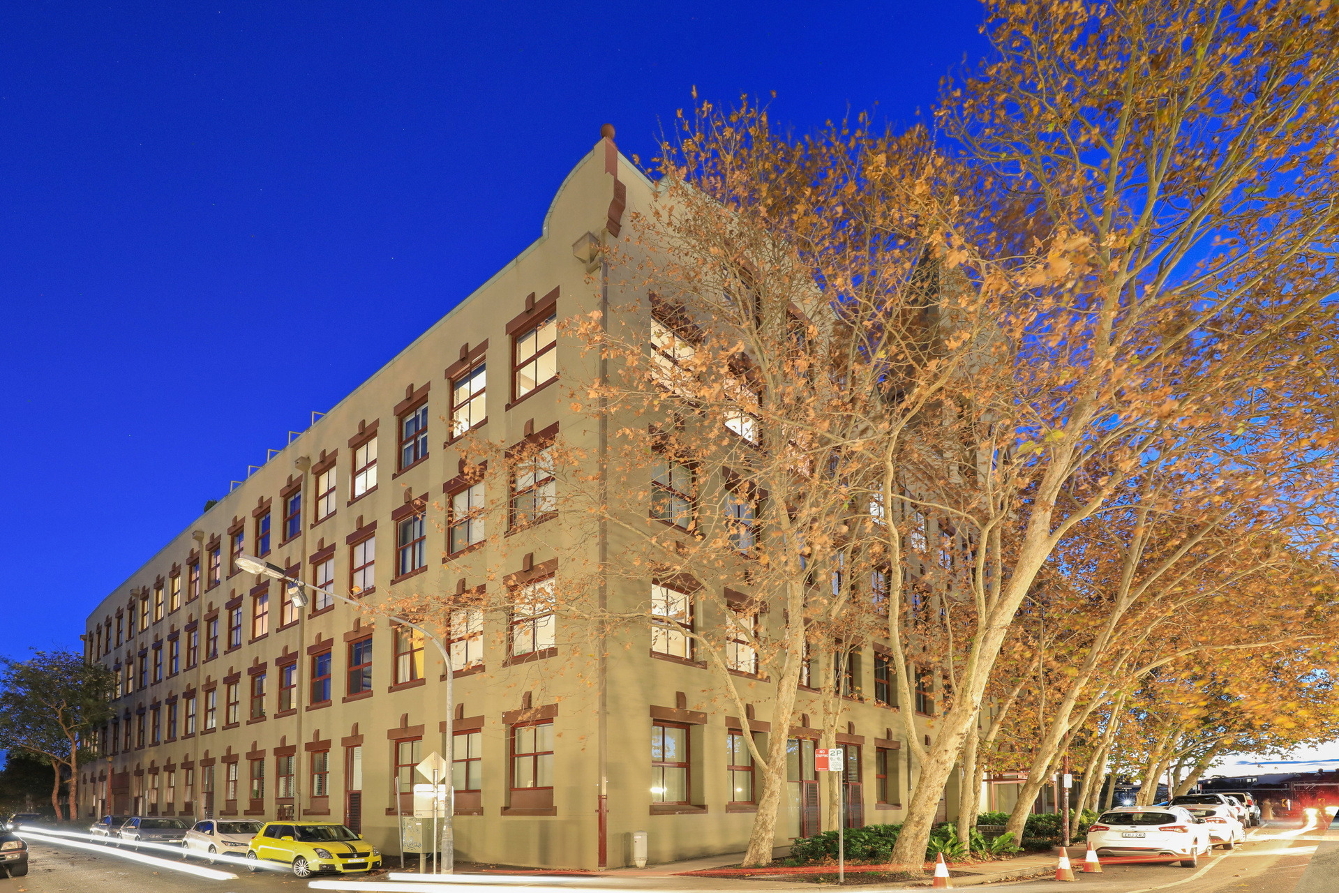 601/1 Marian Street, Redfern Sold by Raine & Horne Newtown - image 1