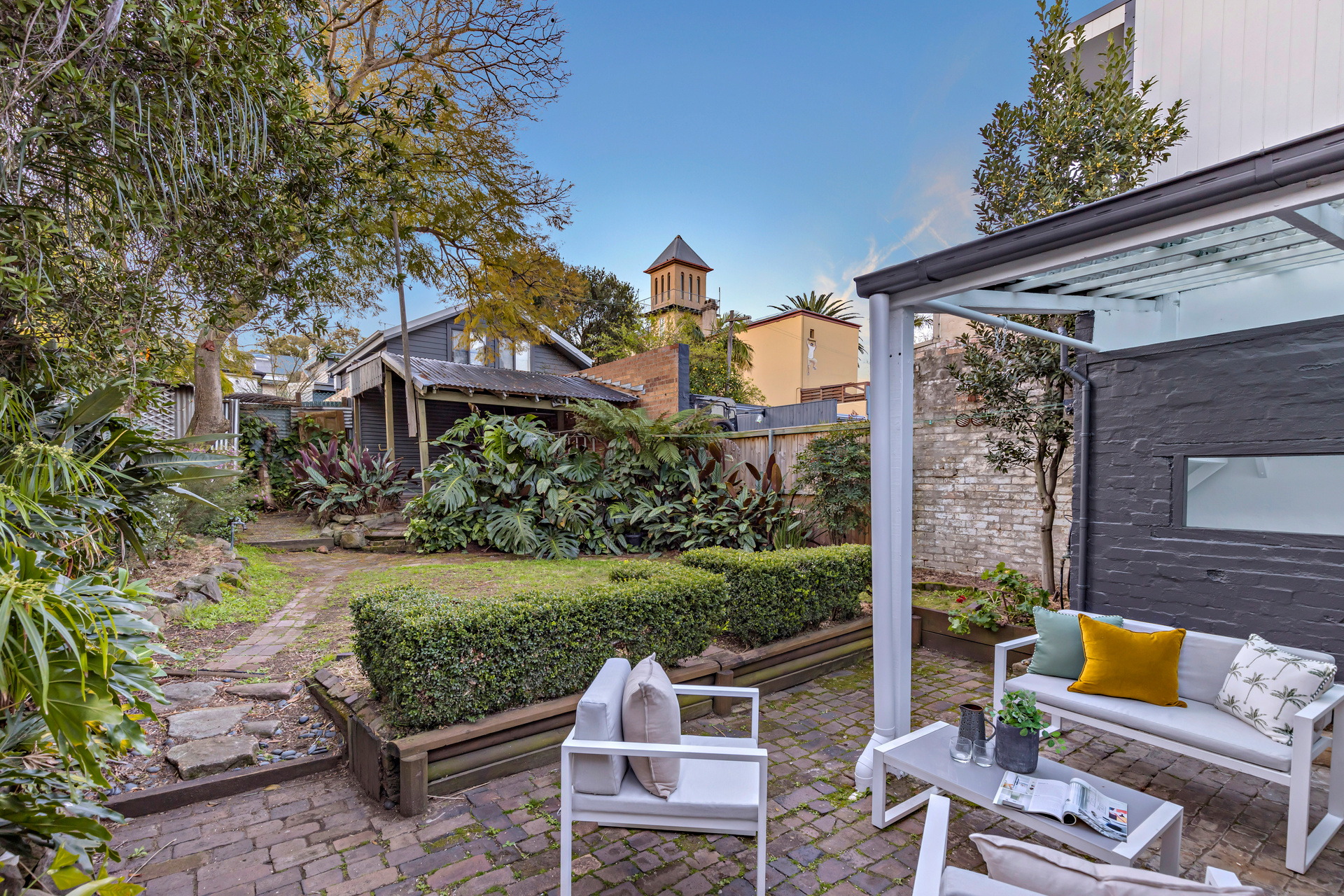 29 Darley Street, Newtown Sold by Raine & Horne Newtown - image 1