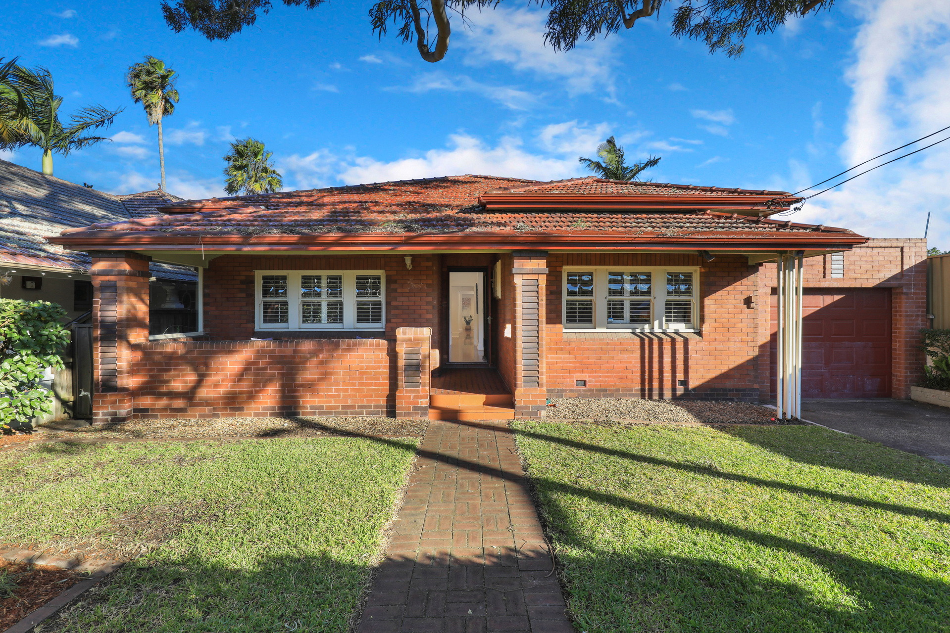 86 Piper Street, Lilyfield Sold by Raine & Horne Newtown - image 1