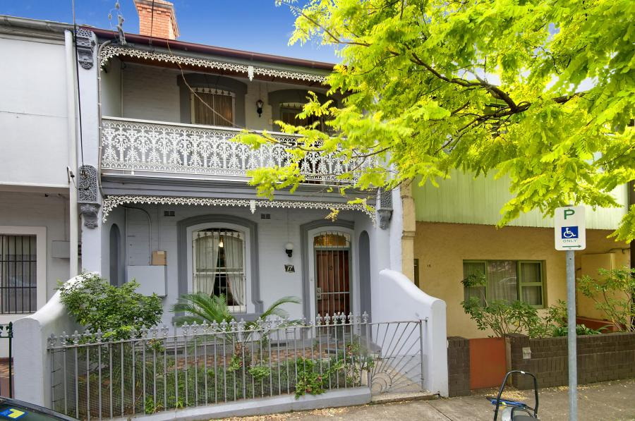 17 Charles Street, Enmore Sold by Raine & Horne Newtown - image 1