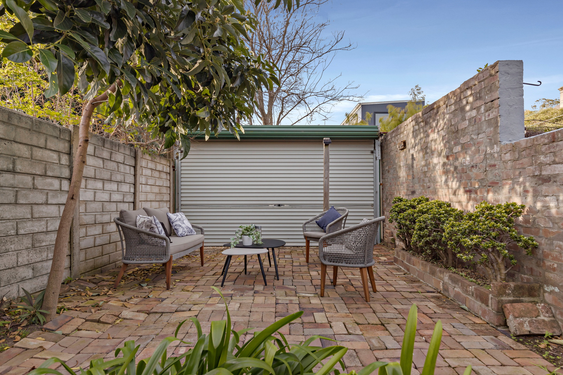 137 Stanmore Road, Stanmore Sold by Raine & Horne Newtown - image 1