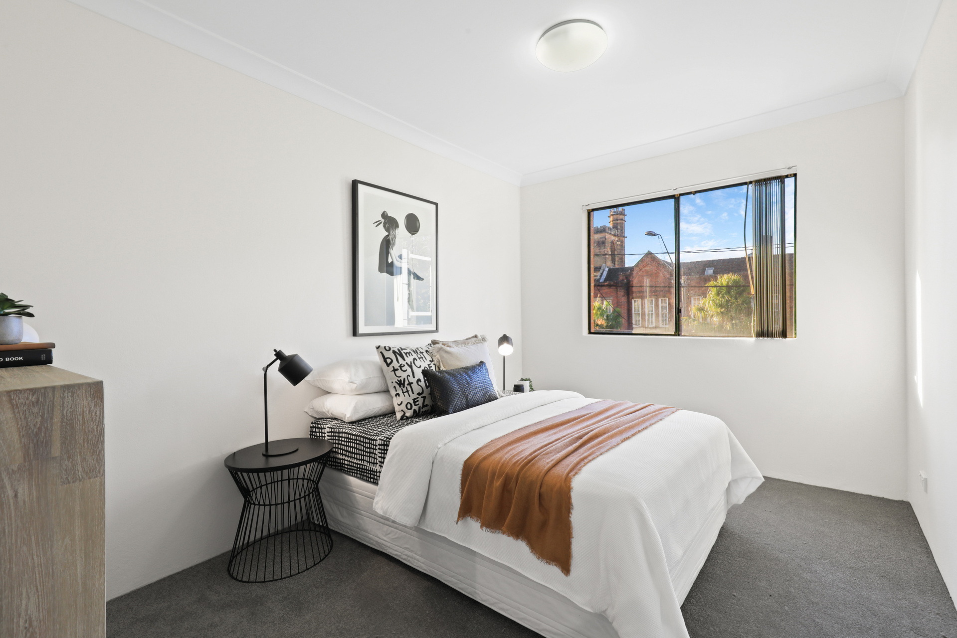 17/187 Cleveland Street, Redfern Sold by Raine & Horne Newtown - image 1