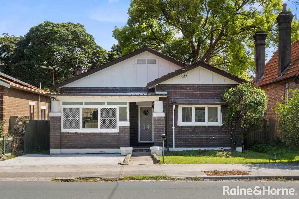 42 Frederick St, Ashfield Leased by Raine & Horne Newtown