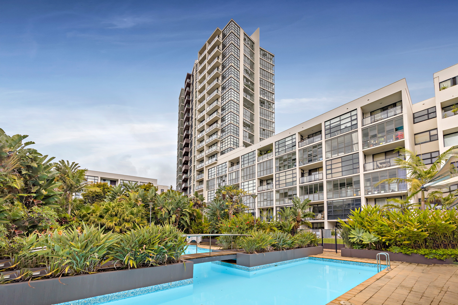 630/221-229 Sydney Park Road, Erskineville Sold by Raine & Horne Newtown - image 1