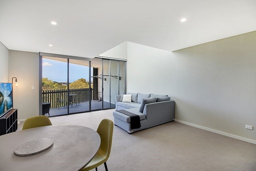 16/53 Barwon Park Road, St Peters Sold by Raine & Horne Newtown