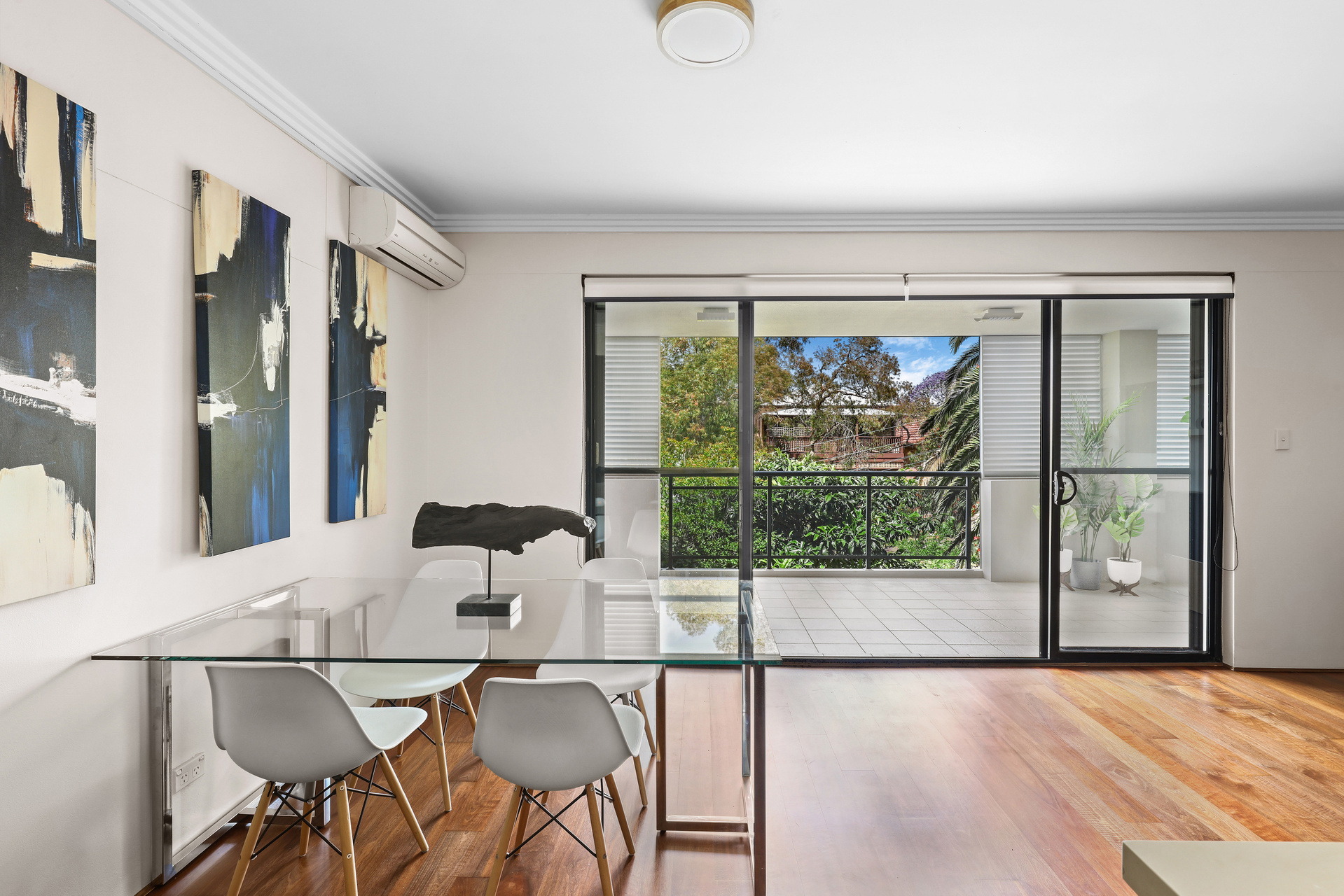 11/11 Wallace Street, Marrickville Sold by Raine & Horne Newtown - image 1