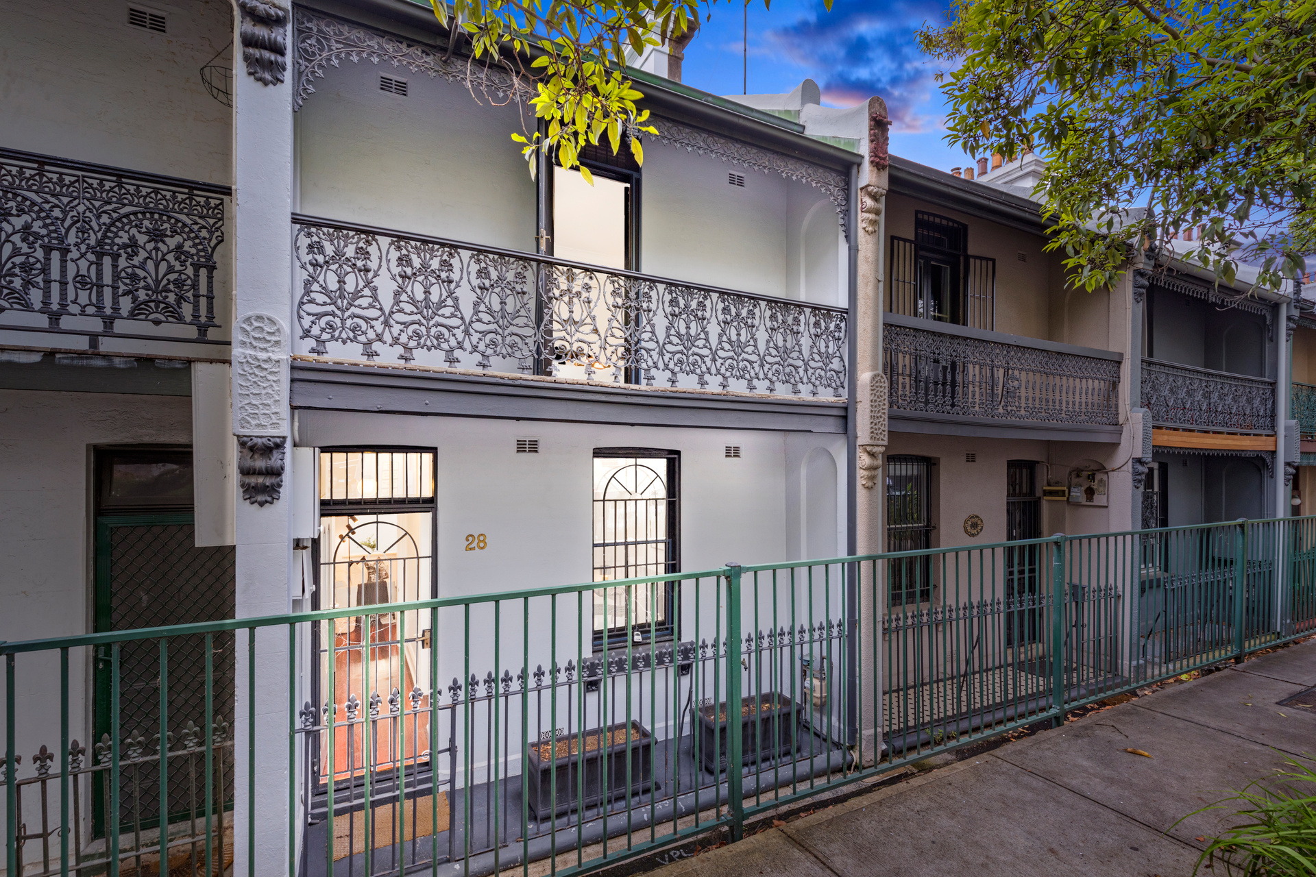 28 Shepherd Street, Chippendale Sold by Raine & Horne Newtown - image 1