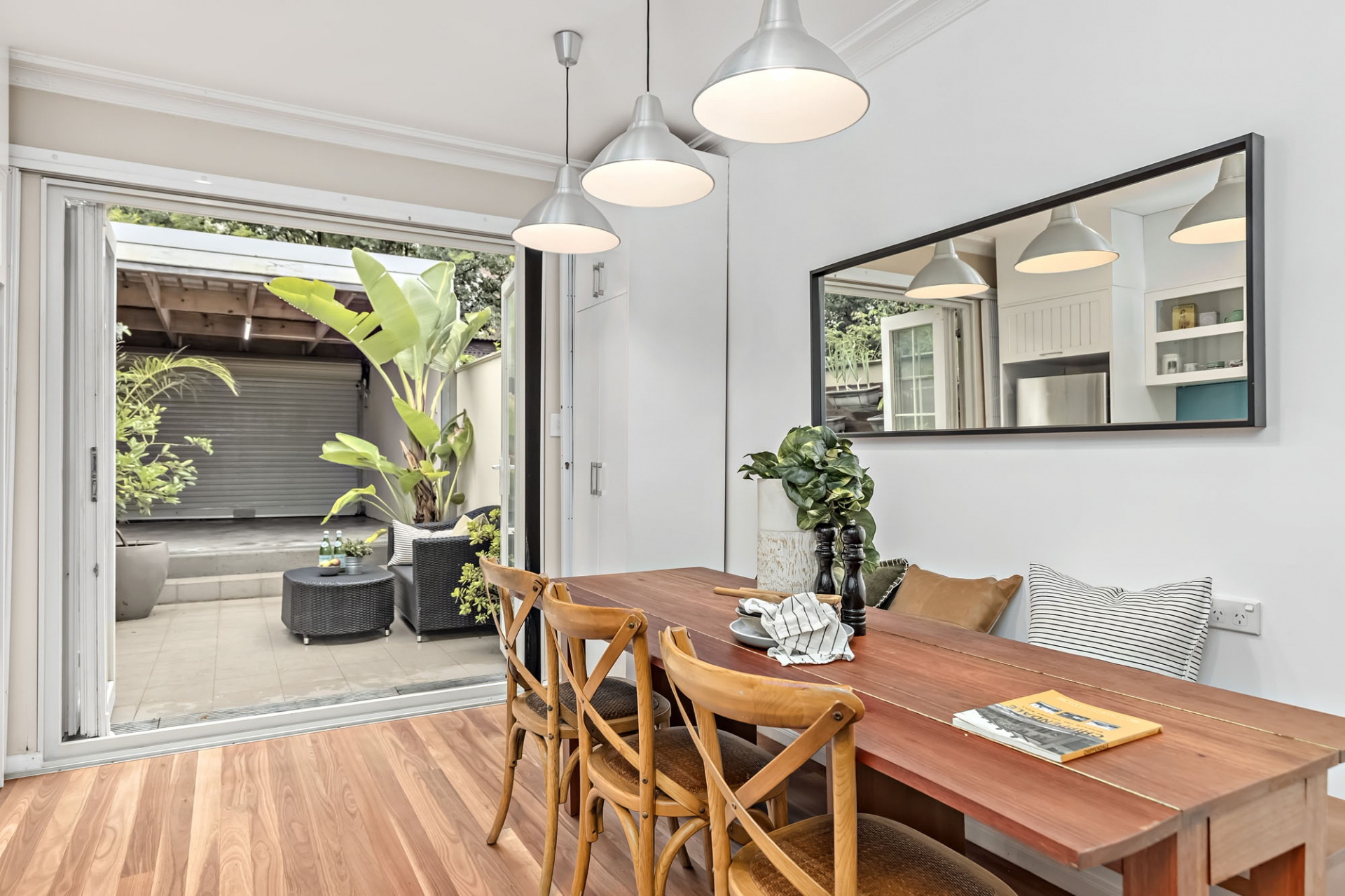 69 Rose Street, Chippendale Sold by Raine & Horne Newtown - image 1