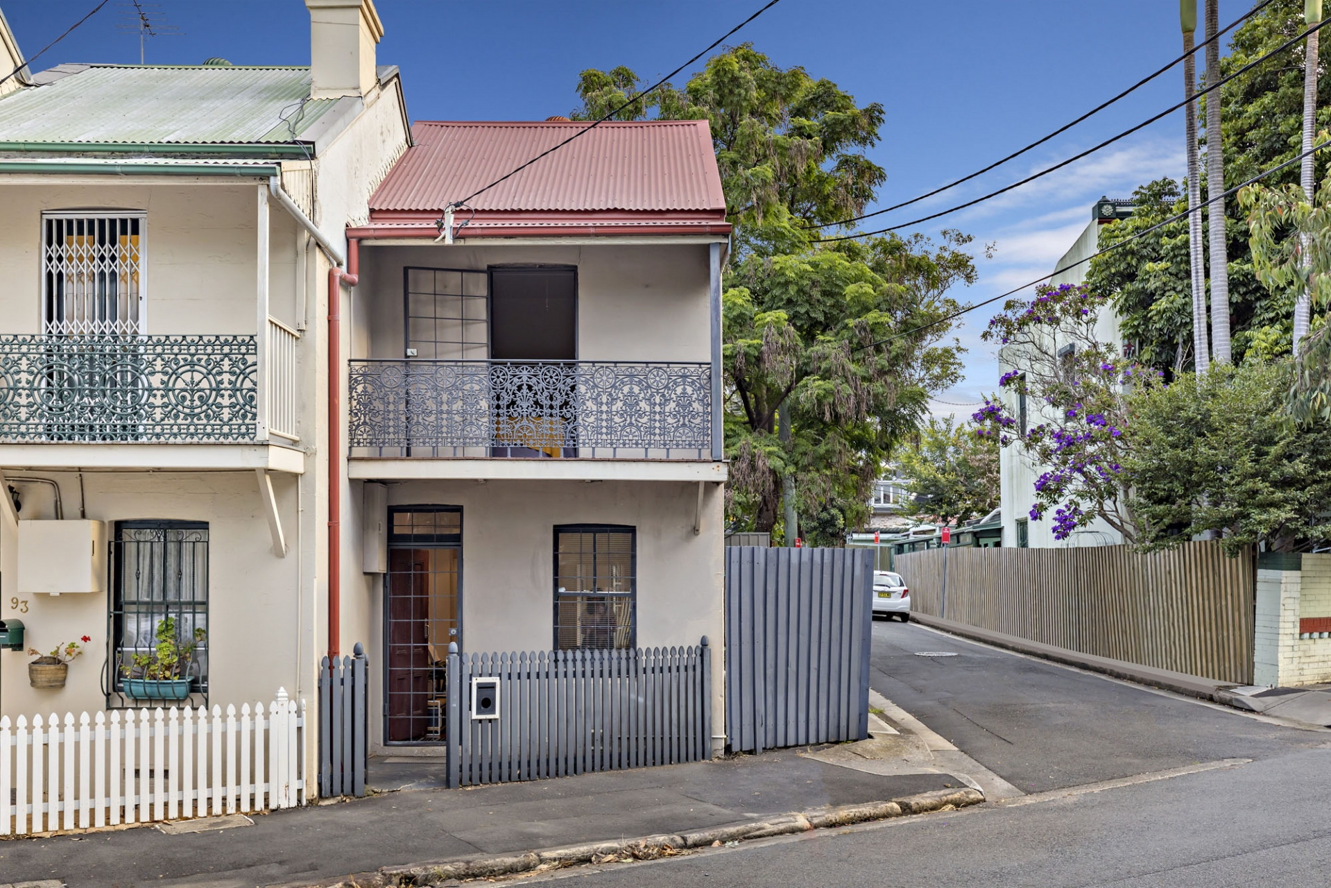 91 Railway Parade, Erskineville Sold by Raine & Horne Newtown - image 1