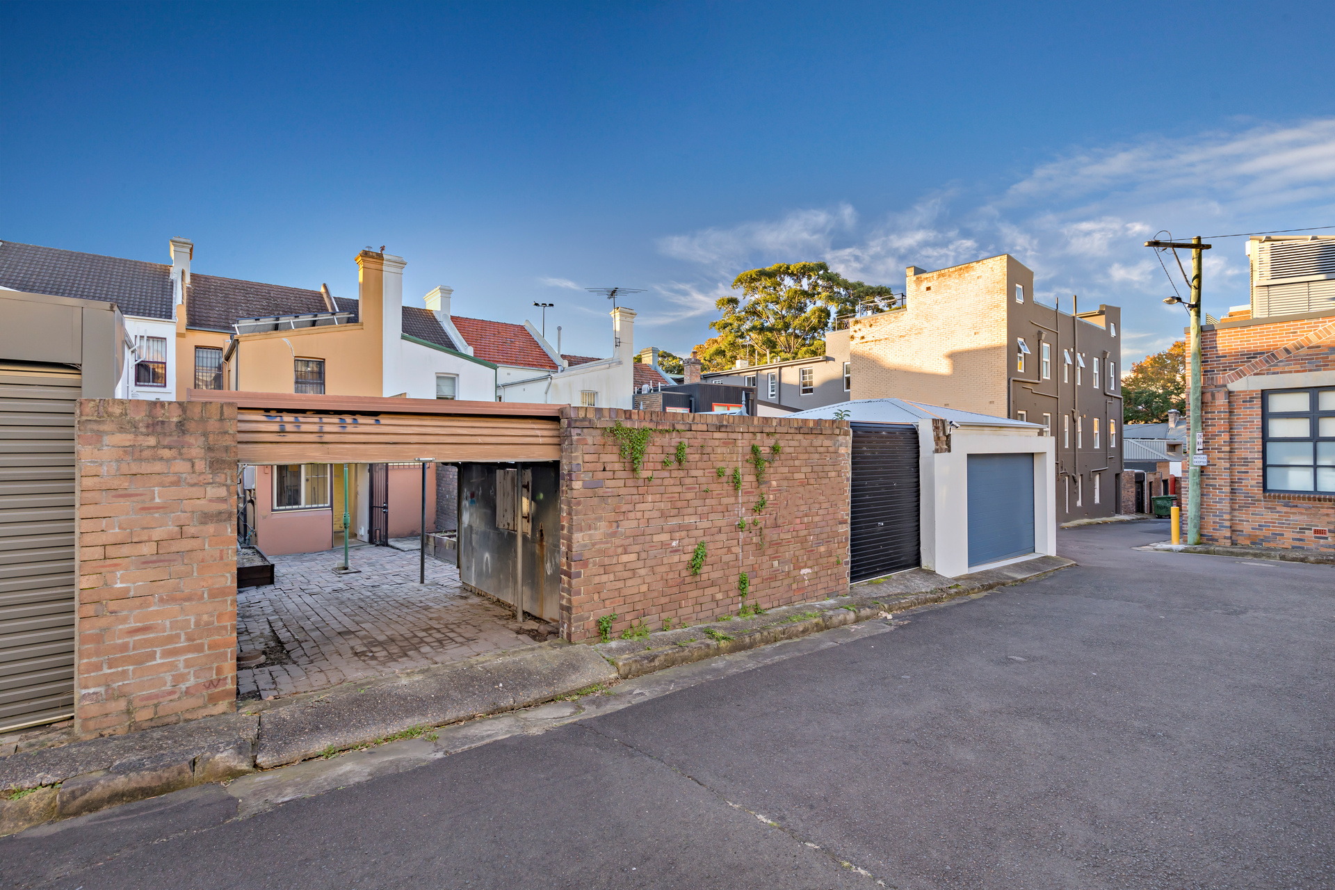 5 Fowler Street, Camperdown Sold by Raine & Horne Newtown - image 1