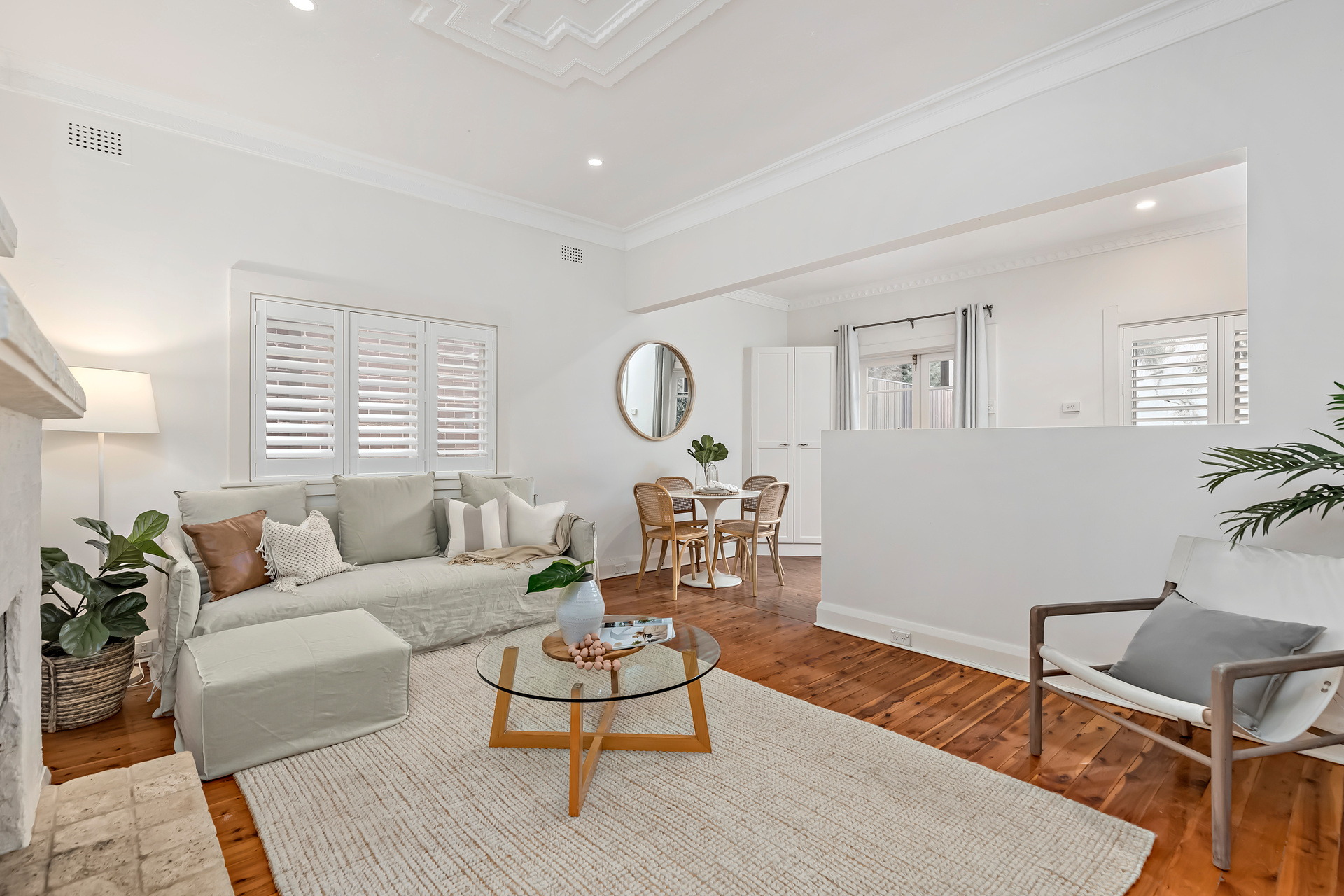 1/40 Keith Street, Clovelly Sold by Raine & Horne Newtown - image 1