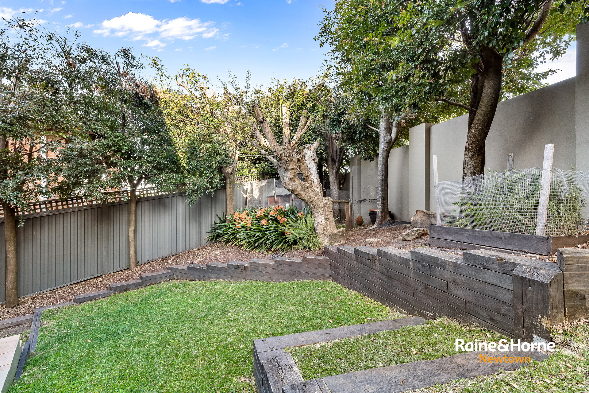 1A Undercliffe Lane, Earlwood Leased by Raine & Horne Newtown - image 1