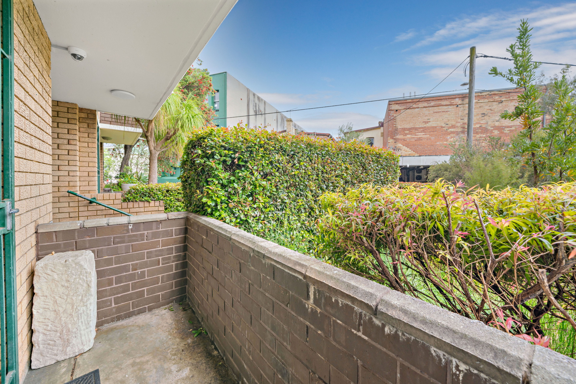 9/2-6 Brown Street, Newtown Sold by Raine & Horne Newtown - image 1