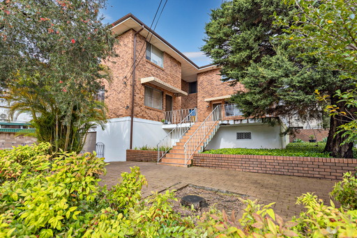 4/65 Fotheringham Street, Enmore Sold by Raine & Horne Newtown