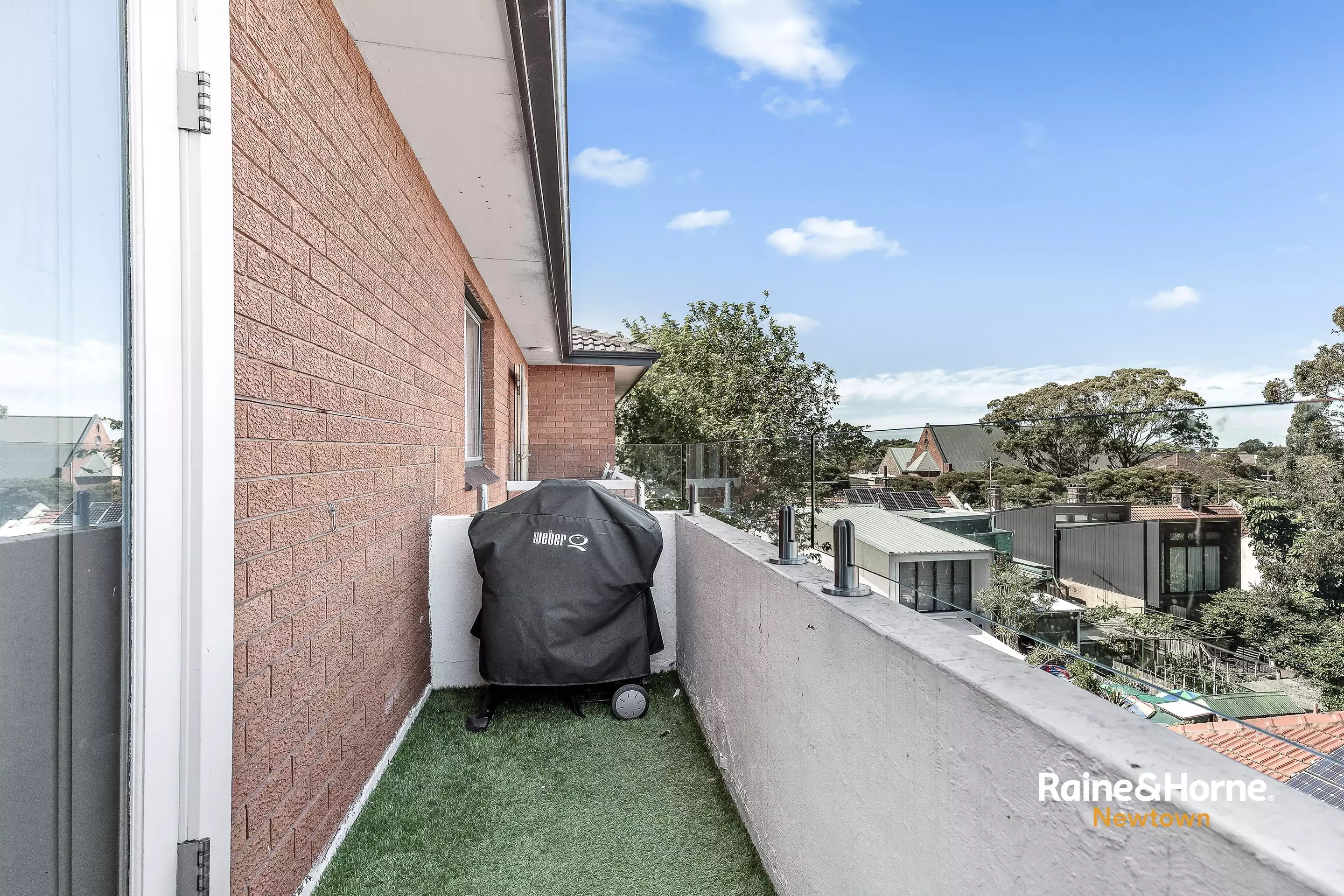 17/39 Laura Street, Newtown For Lease by Raine & Horne Newtown - image 1