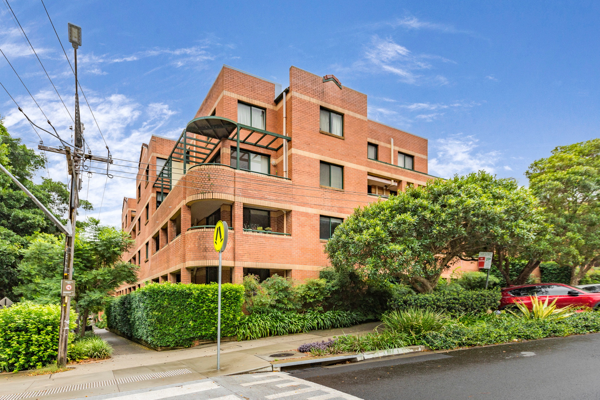 56/146-152 Pitt Street, Redfern Sold by Raine & Horne Newtown - image 1