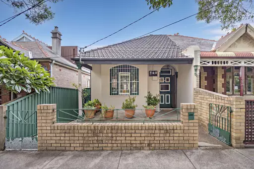 60 Wardell Road, Petersham Sold by Raine & Horne Newtown