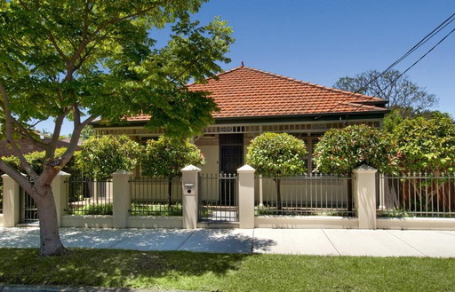 144 Cardigan Street, Stanmore Sold by Raine & Horne Newtown