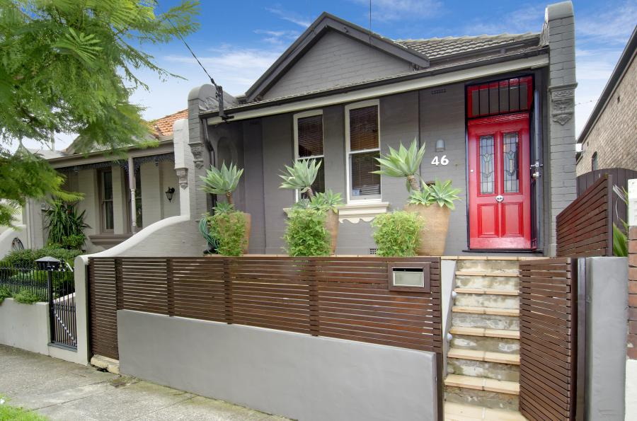 46 Cardigan Street, Stanmore Sold by Raine & Horne Newtown - image 1