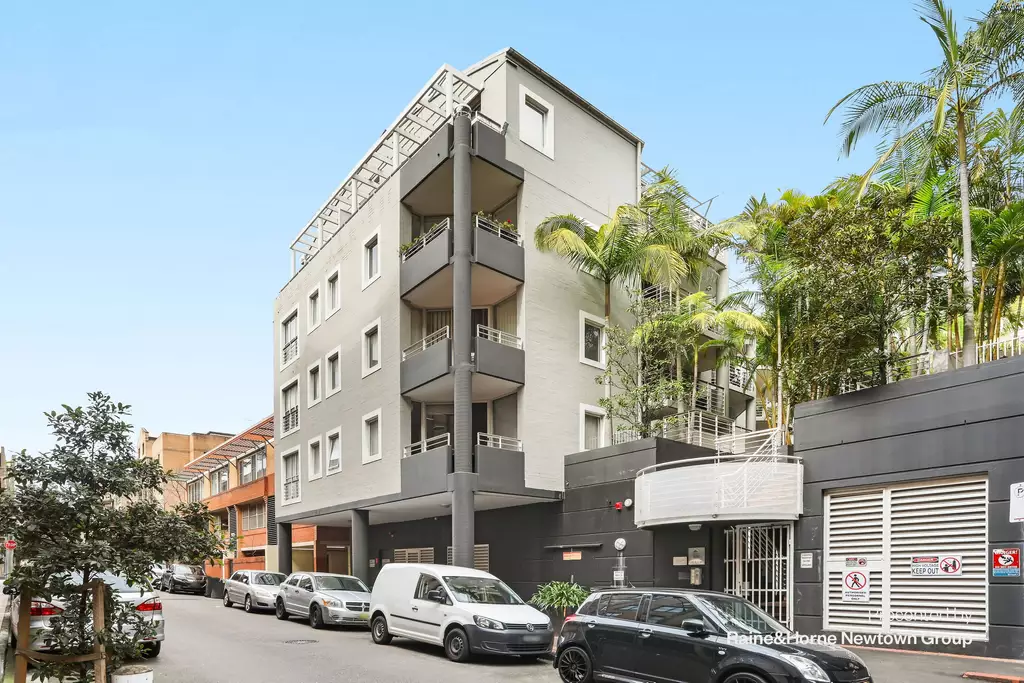 9/92-120 Cleveland Street, Chippendale Sold by Raine & Horne Newtown