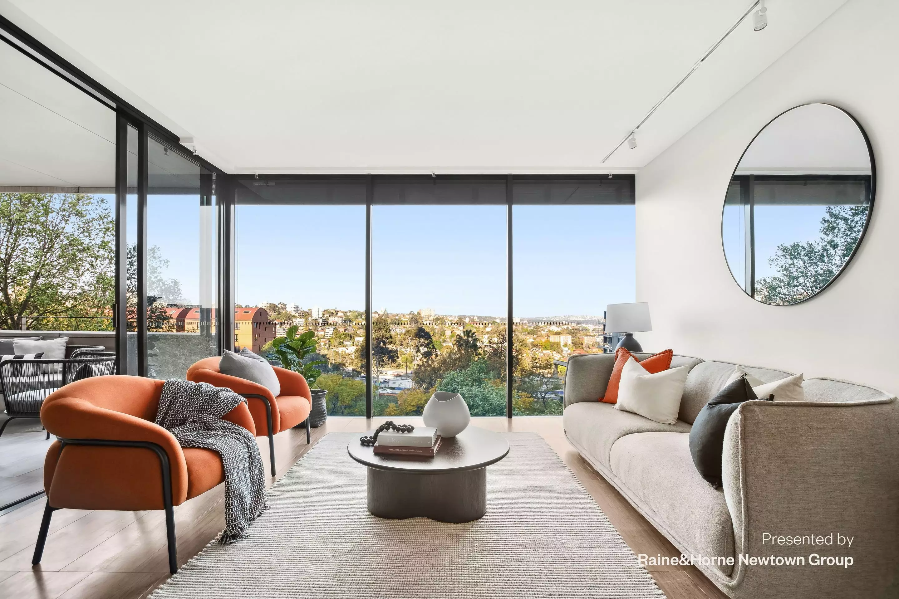 502/150 Walker Street, North Sydney Sold by Raine & Horne Newtown - image 1