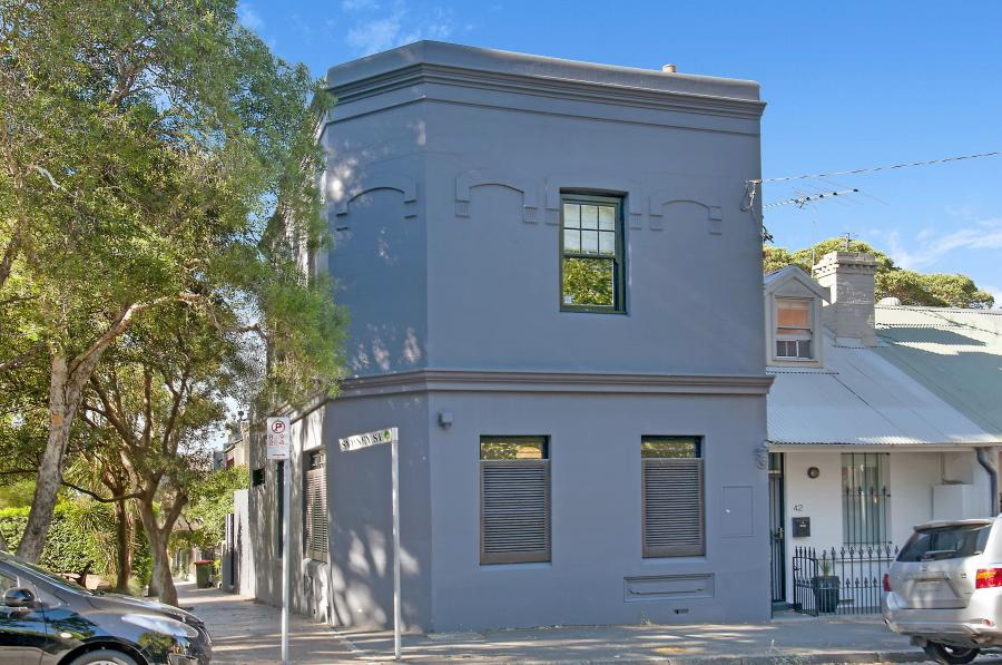 40 Swanson Street, Erskineville Sold by Raine & Horne Newtown - image 1