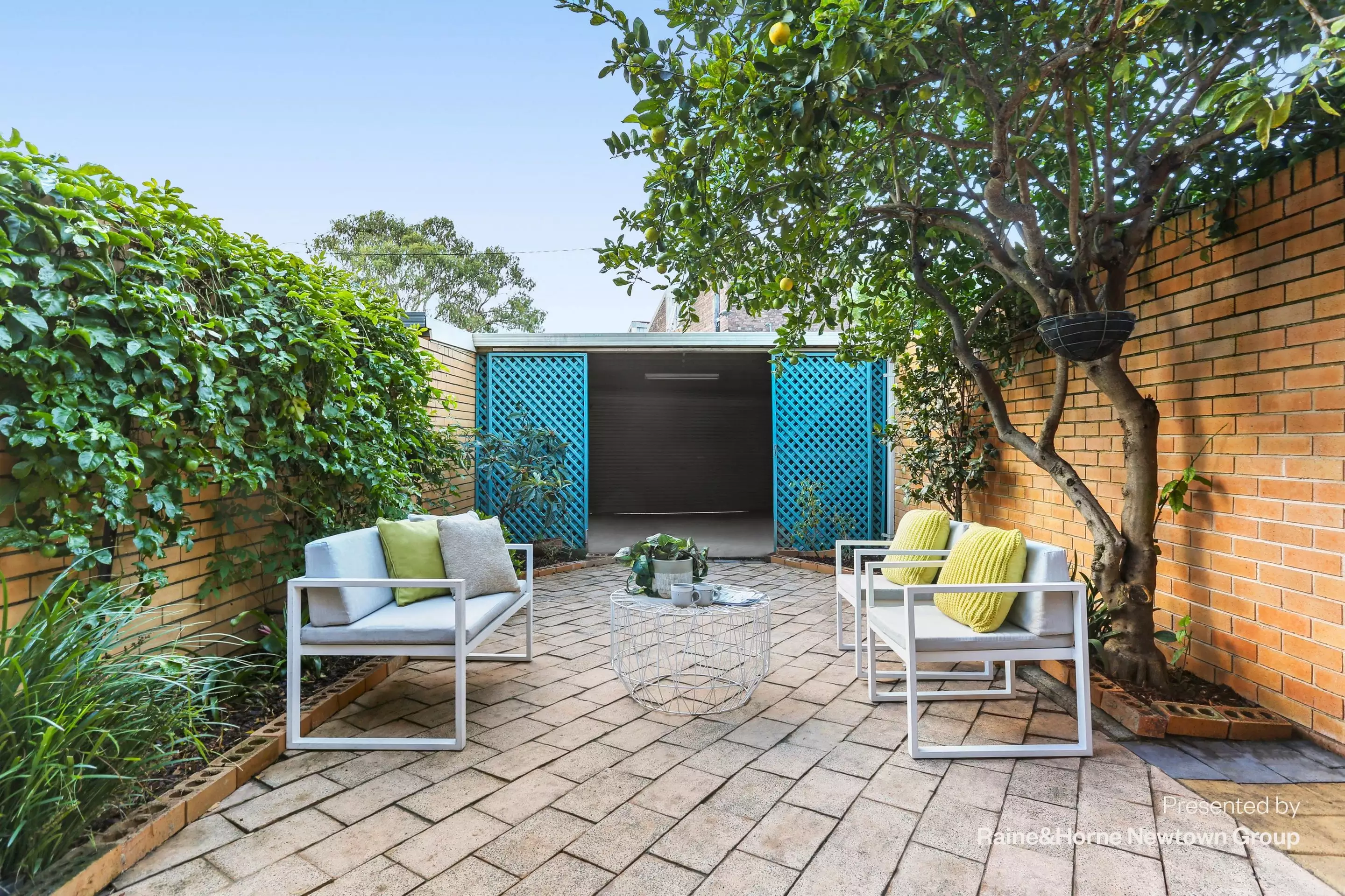 8/18 Ethel Street, Erskineville Auction by Raine & Horne Newtown - image 1