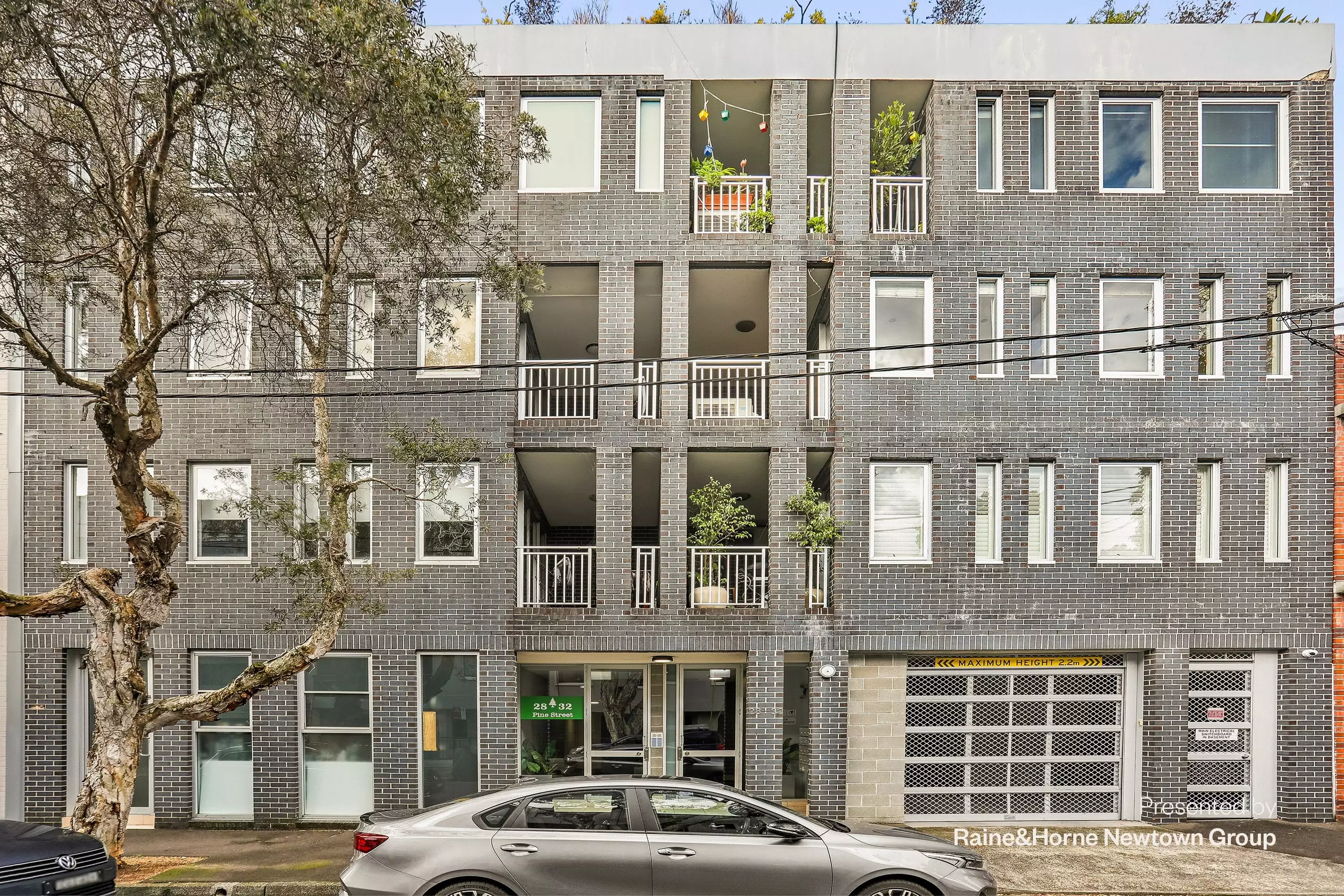 3/28-32 Pine Street, Chippendale Sold by Raine & Horne Newtown - image 1