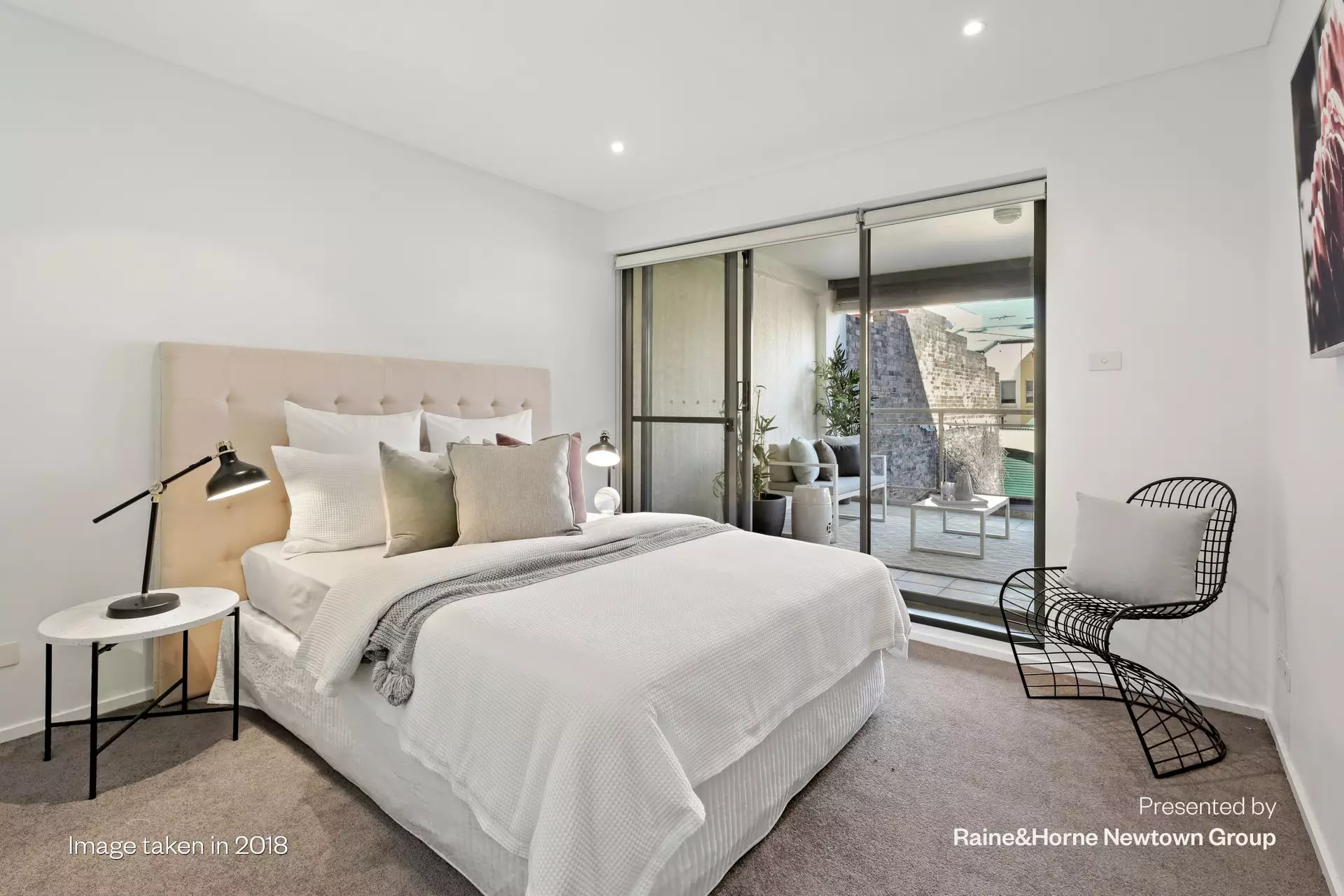 5/138-142 Botany Road, Alexandria Sold by Raine & Horne Newtown - image 1